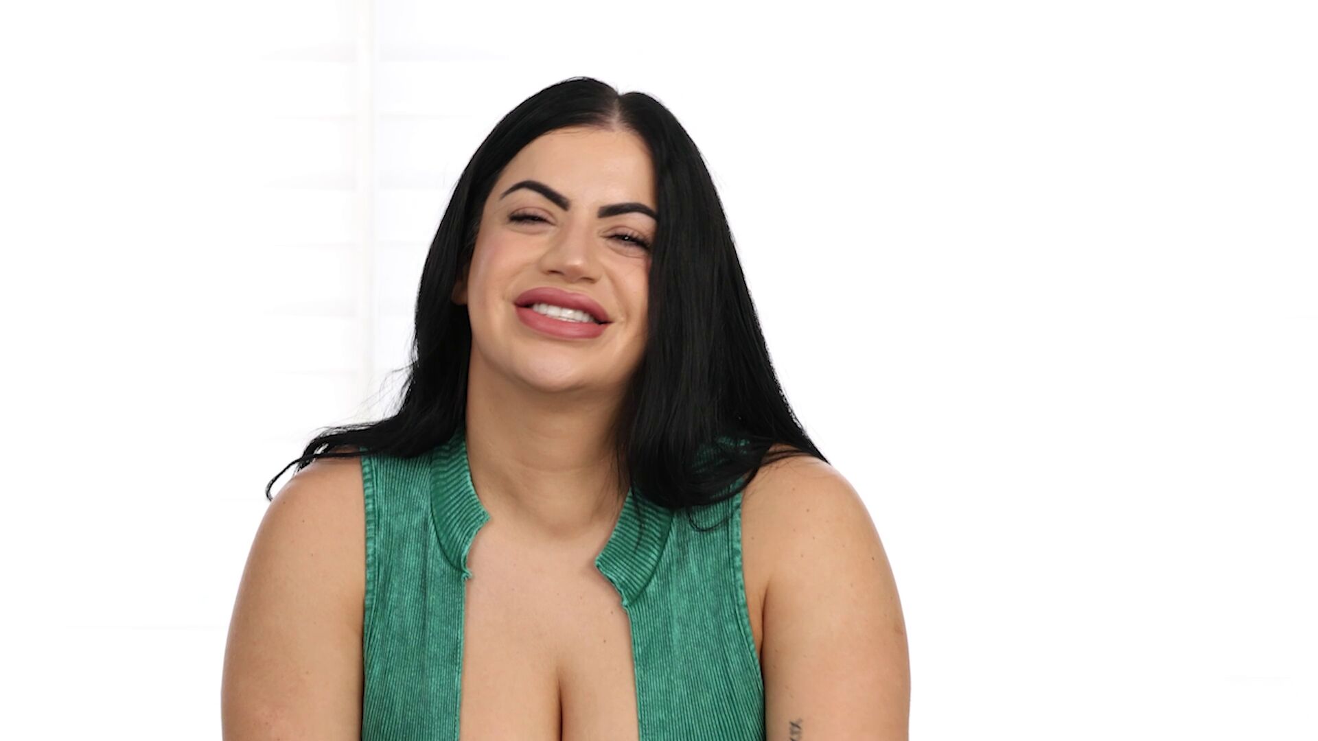 Latina TS Bombshell Ass Audition